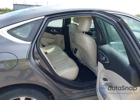 2015 Chrysler 200 C from USA, damaged, VIN 1C3CCCCG2FN517377